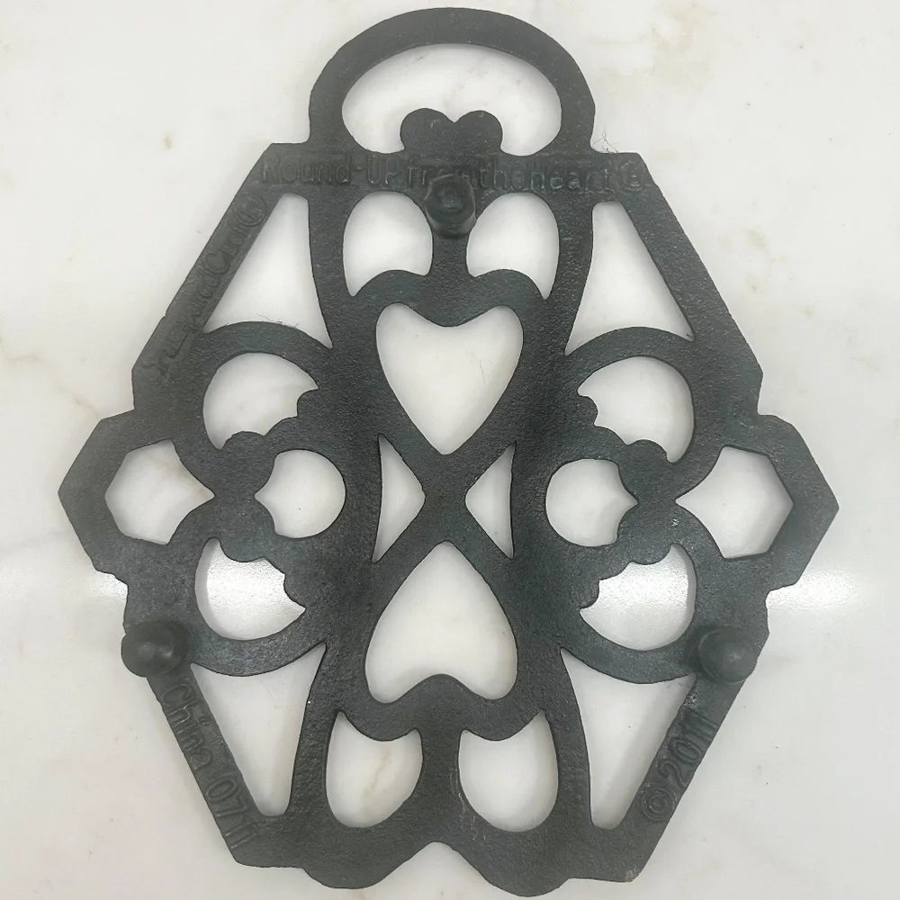 Set of 3 Pampered Chef Cast Iron Trivets - Round Up From the Heart Collection
